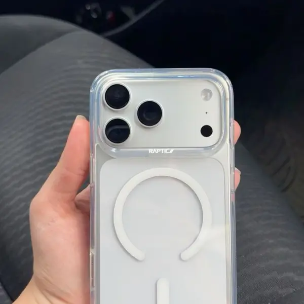 Apple iPhone 17 Pro Max — Image 5