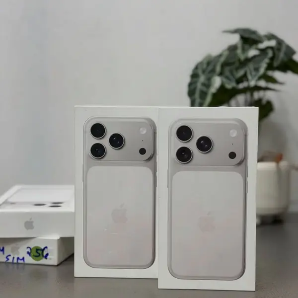 Apple iPhone 17 Pro Max — Image 8